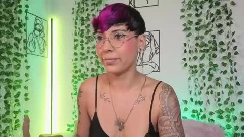 Mia Morgann online show from May 2026 02:02:01 PM