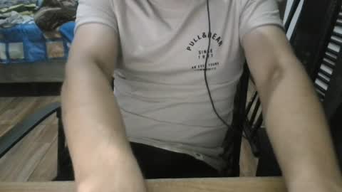 Snapshot of miamorr_ chatting on April 2026 07:58:02 AM miamorr_ online show from April 2026 07:58:02 AM