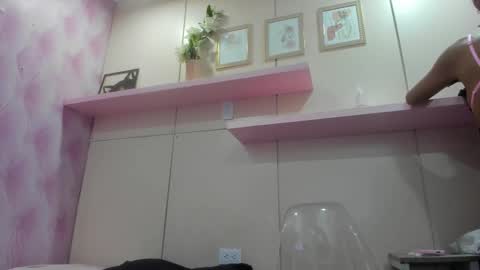 MIA  online show from January 2026 12:29:01 PM