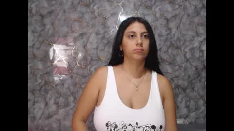 miarouse1531 online show from February 2026 02:03:02 PM