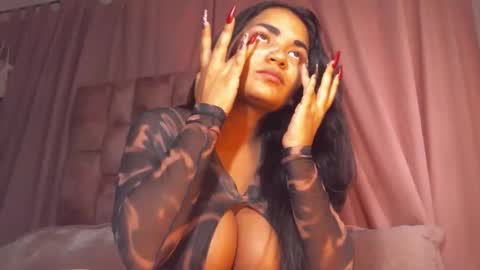 miasaandovaal 22 online show from November 2025 08:45:01 PM