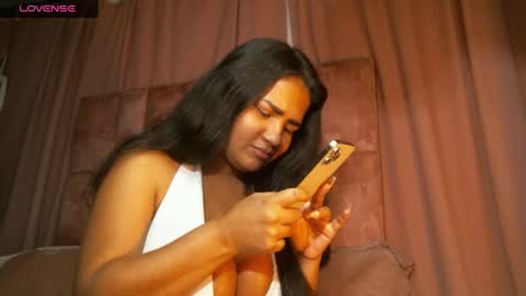 miasaandovaal 22 online show from May 2026 08:58:02 PM