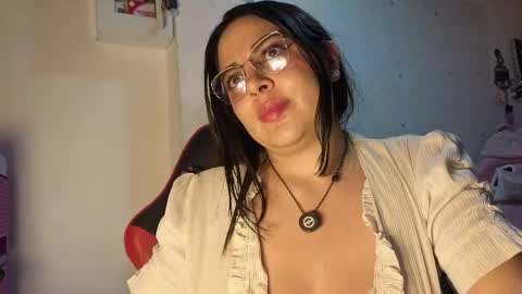 MiaHancock online show from May 2026 06:18:02 AM