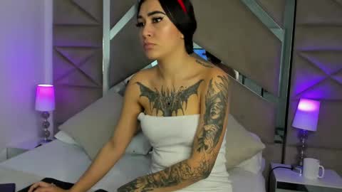 Snapshot of miasr_ chatting on November 2025 03:56:02 PM miasr_ online show from November 2025 03:56:02 PM