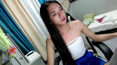 Snapshot of miatrixs chatting on January 2025 08:21:01 PM Mia online show from January 2025 08:21:01 PM