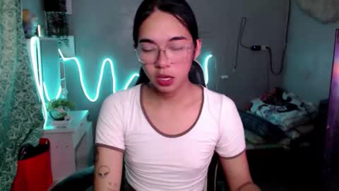 Snapshot of miatrixs chatting on February 2026 09:19:02 AM Mia online show from February 2026 09:19:02 AM
