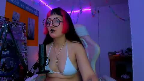 Snapshot of miauwunita chatting on August 2026 10:52:02 PM miauwunita online show from August 2026 10:52:02 PM