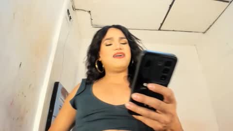 miavaniity54 online show from November 2025 09:42:02 PM