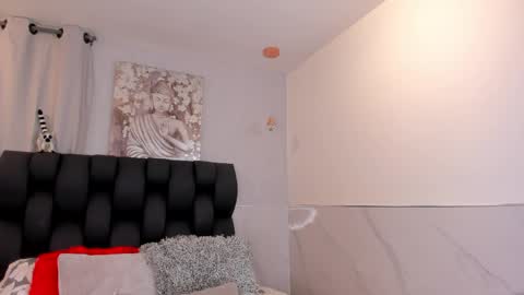 Snapshot of miavelvet1 chatting on May 2026 02:39:02 AM miavelvet1 online show from May 2026 02:39:02 AM