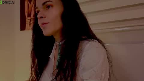 Snapshot of miavero chatting on November 2025 03:55:02 PM Mia online show from November 2025 03:55:02 PM