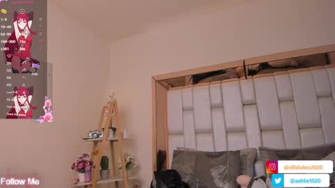 Mia Villalobos online show from February 2025 07:05:02 PM