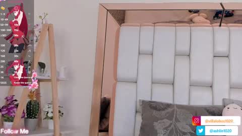 Mia Villalobos online show from March 2025 01:12:01 PM