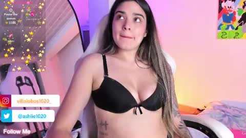 Mia Villalobos online show from July 2026 03:35:02 AM