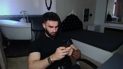 MicahLane online show from May 2026 05:01:02 AM