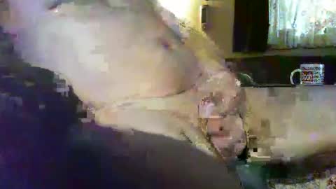 Snapshot of micha_48 chatting on December 2024 01:44:02 PM Micha online show from December 2024 01:44:02 PM