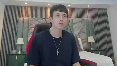 Michael online show from September 2025 08:42:02 PM