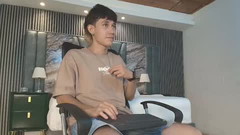 Michael online show from January 2026 01:13:02 PM