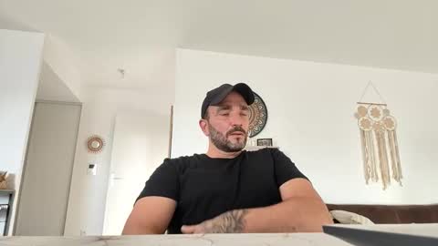 michael666c online show from September 2025 07:08:02 AM