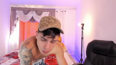 Michael Boy online show from May 2026 07:53:01 PM