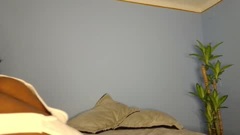 Michael online show from October 2025 02:20:01 AM