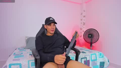 Snapshot of michael_jordan_xxx chatting on October 2025 07:58:01 AM JORDAN online show from October 2025 07:58:01 AM