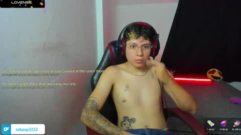 michael independent model  online show from November 2025 12:33:01 AM