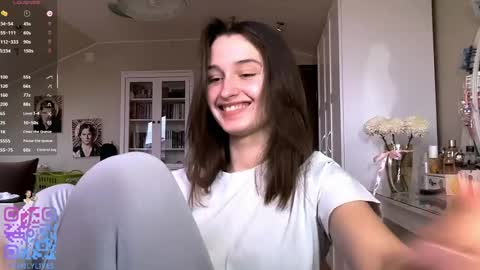 Emily online show from April 2026 02:25:01 PM