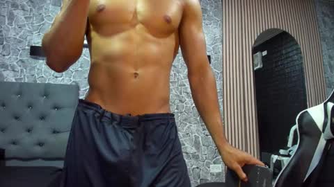 michael_torres15 online show from September 2025 08:54:01 PM