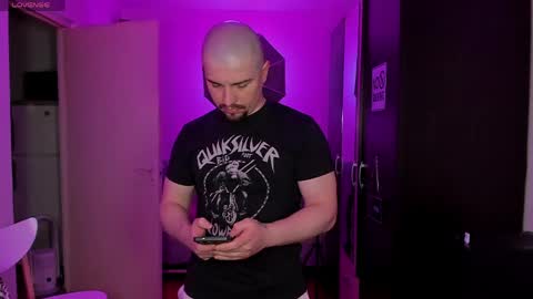 Michael online show from April 2026 02:56:01 PM