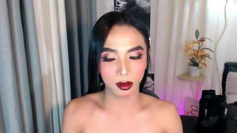 michaelagoddess online show from April 2026 07:07:02 PM