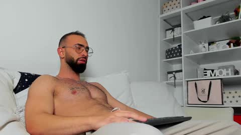 MichaelEvansx online show from December 2024 08:11:01 PM