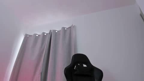 Snapshot of michaelferrel chatting on December 2024 06:16:01 PM Mike online show from December 2024 06:16:01 PM