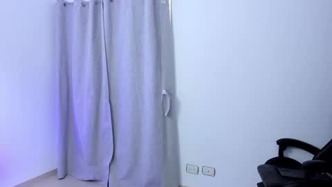 Snapshot of michaelferrel chatting on February 2025 10:03:02 PM Mike online show from February 2025 10:03:02 PM