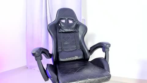 Snapshot of michaelferrel chatting on March 2025 01:16:01 AM Mike online show from March 2025 01:16:01 AM