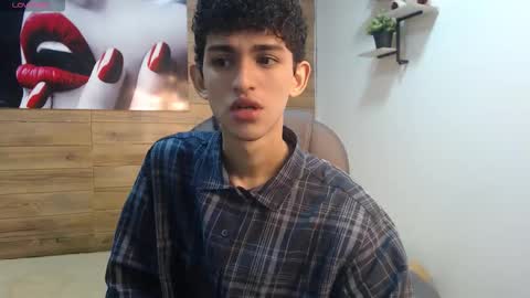 Snapshot of michaelkoiv chatting on January 2026 12:40:01 PM michaelkoiv online show from January 2026 12:40:01 PM