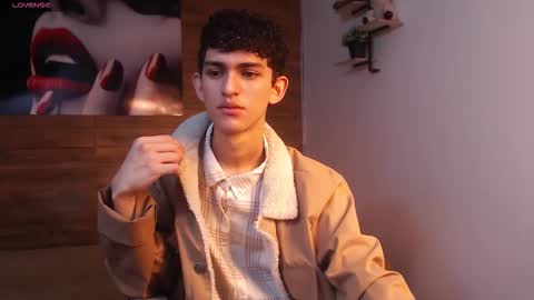 Snapshot of michaelkoiv chatting on January 2026 12:21:01 PM michaelkoiv online show from January 2026 12:21:01 PM