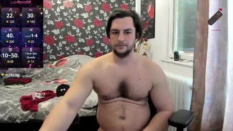 Snapshot of michaelragnar90 chatting on February 2025 08:28:02 AM michaelragnar90 online show from February 2025 08:28:02 AM