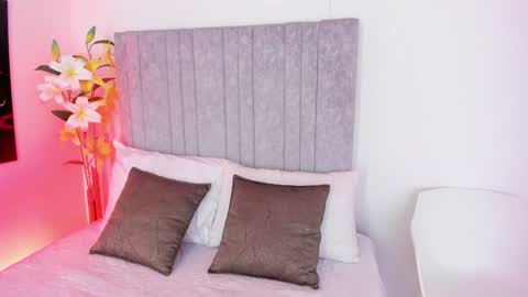 Michael Walkerr online show from December 2024 07:49:01 PM