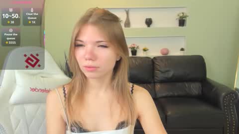 Snapshot of michafox chatting on February 2026 11:50:01 AM michafox online show from February 2026 11:50:01 AM