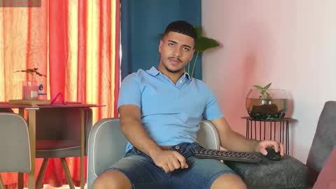 Snapshot of michel_g22 chatting on September 2025 04:12:02 PM michel g22 online show from September 2025 04:12:02 PM