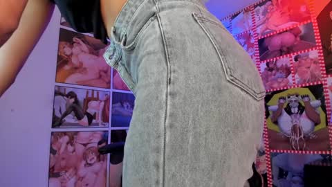 Snapshot of michel_lopez18 chatting on January 2025 11:02:02 AM michel_lopez18 online show from January 2025 11:02:02 AM