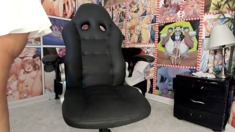 Snapshot of michel_lopez18 chatting on January 2025 10:50:02 AM michel_lopez18 online show from January 2025 10:50:02 AM