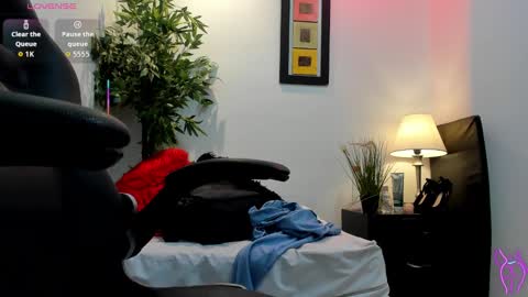 Snapshot of michel_lopez18 chatting on September 2025 11:10:01 AM michel_lopez18 online show from September 2025 11:10:01 AM