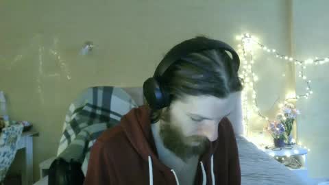 michel_woods online show from May 2026 02:53:01 AM