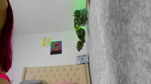 Snapshot of michele_rooss00 chatting on March 2025 02:50:01 AM melannie follow my new page online show from March 2025 02:50:01 AM