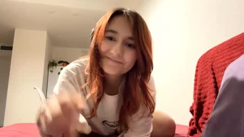 Snapshot of michelinacaneza chatting on December 2025 04:41:02 AM Mary online show from December 2025 04:41:02 AM