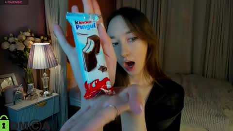 Snapshot of michelle__allen chatting on November 2025 01:09:02 AM Michelle online show from November 2025 01:09:02 AM