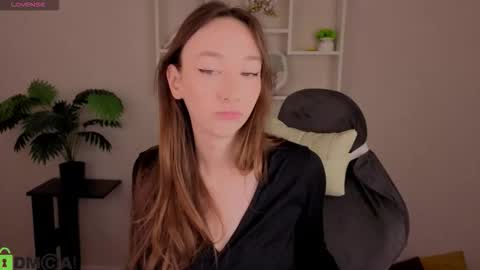 Snapshot of michelle__allen chatting on January 2026 01:08:02 AM Michelle online show from January 2026 01:08:02 AM