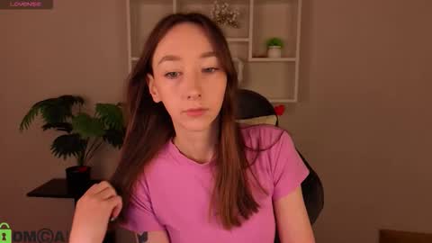 Snapshot of michelle__allen chatting on February 2026 12:58:02 AM Michelle online show from February 2026 12:58:02 AM