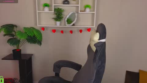 Snapshot of michelle__allen chatting on February 2026 01:10:02 AM Michelle online show from February 2026 01:10:02 AM